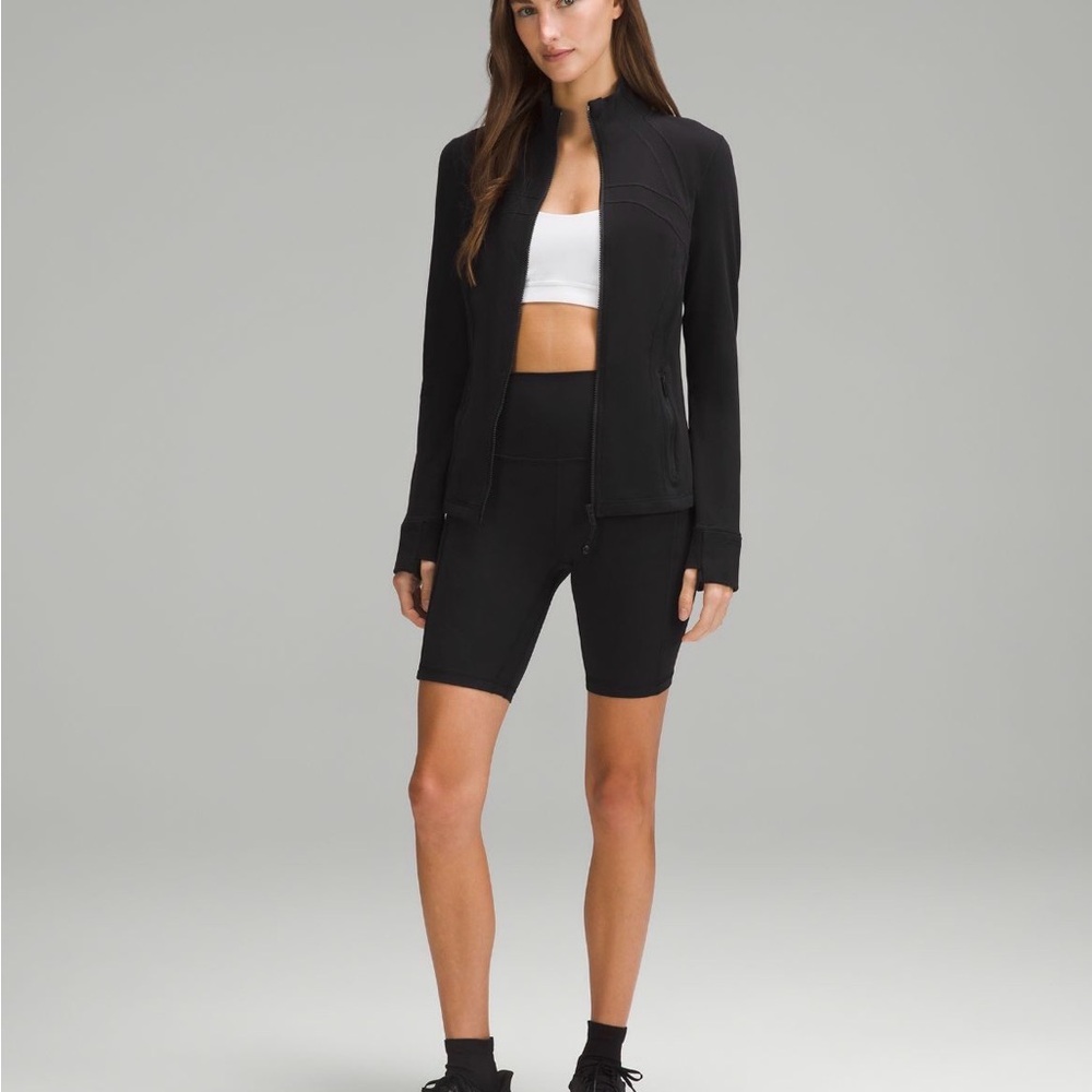 Lululemon Women’s Define jacket EUC BLACK size 8. - Picture 3 of 7